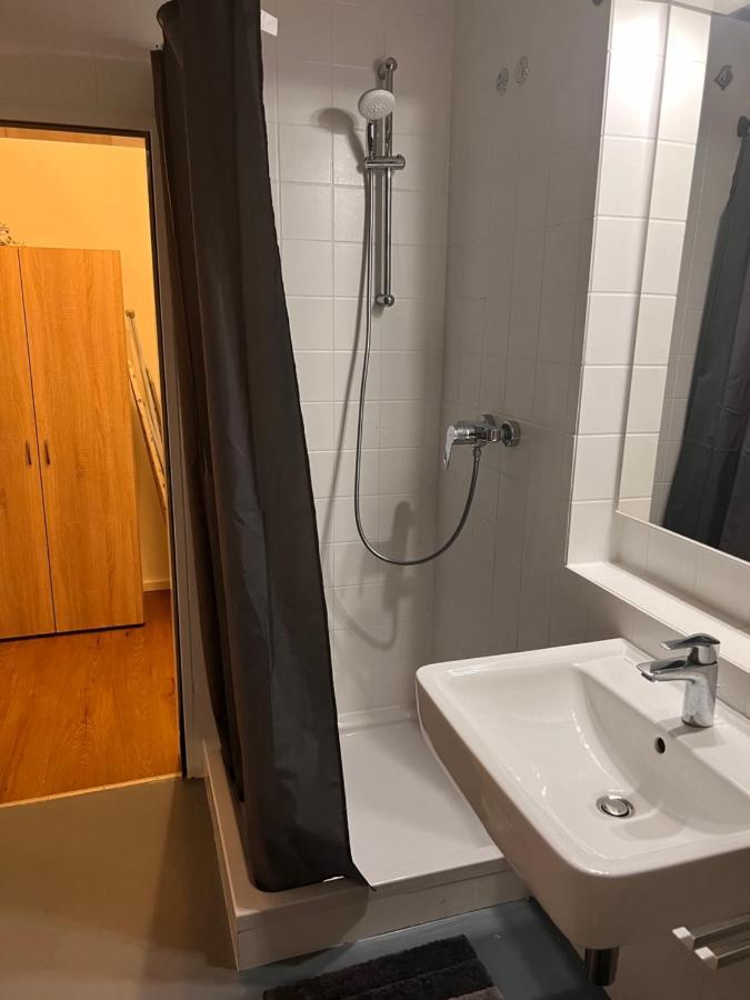 Ferienwohnung In Top Lage Von 알렌 외부 사진