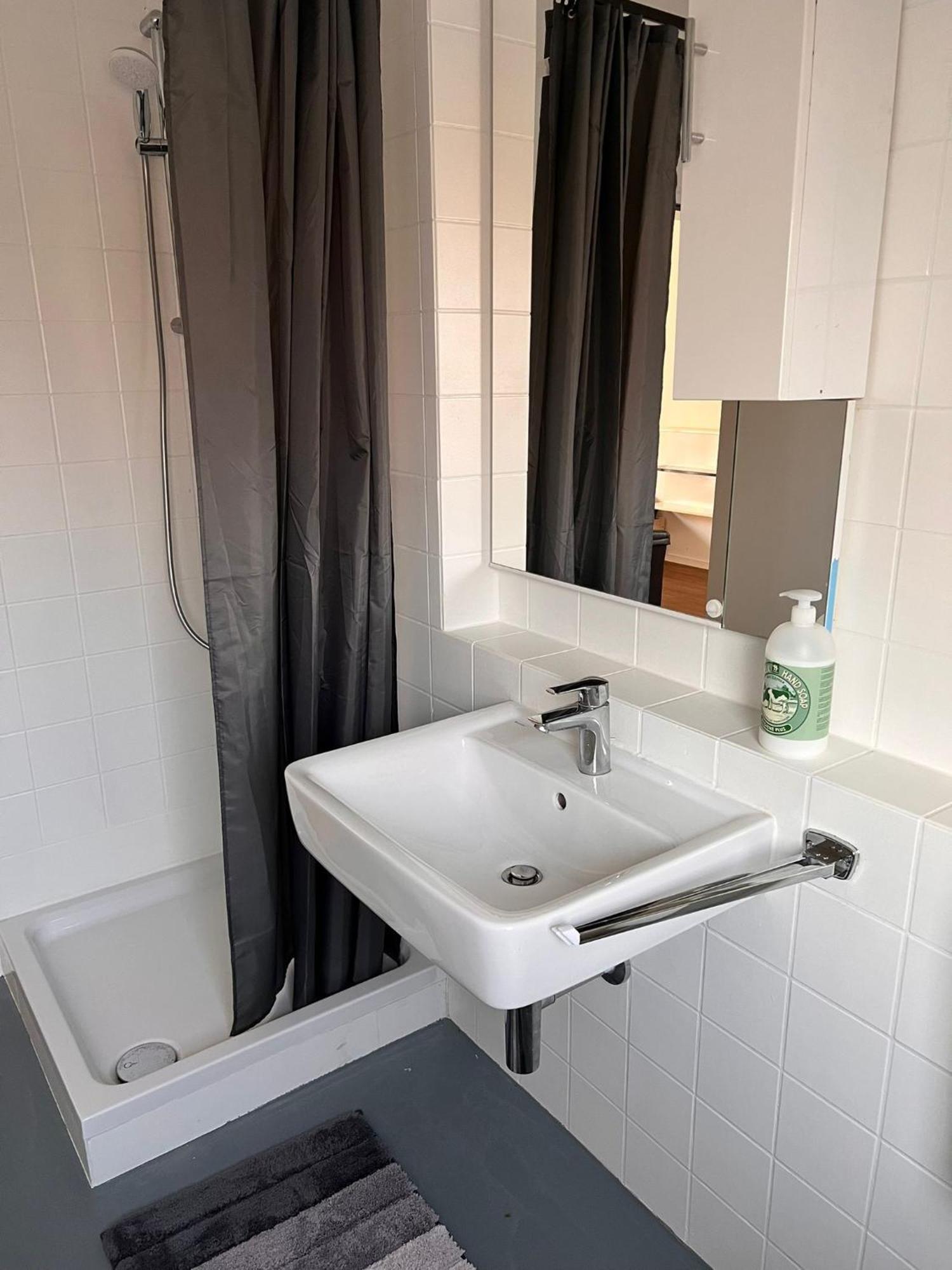 Ferienwohnung In Top Lage Von 알렌 외부 사진